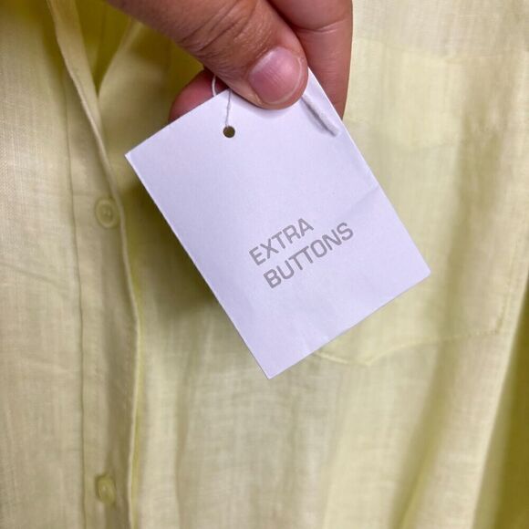 NWT Victoria Secret Romper 100% Linen Lemon Yellow Roll 3/4 Sleeves Size 12 - Picture 4 of 7